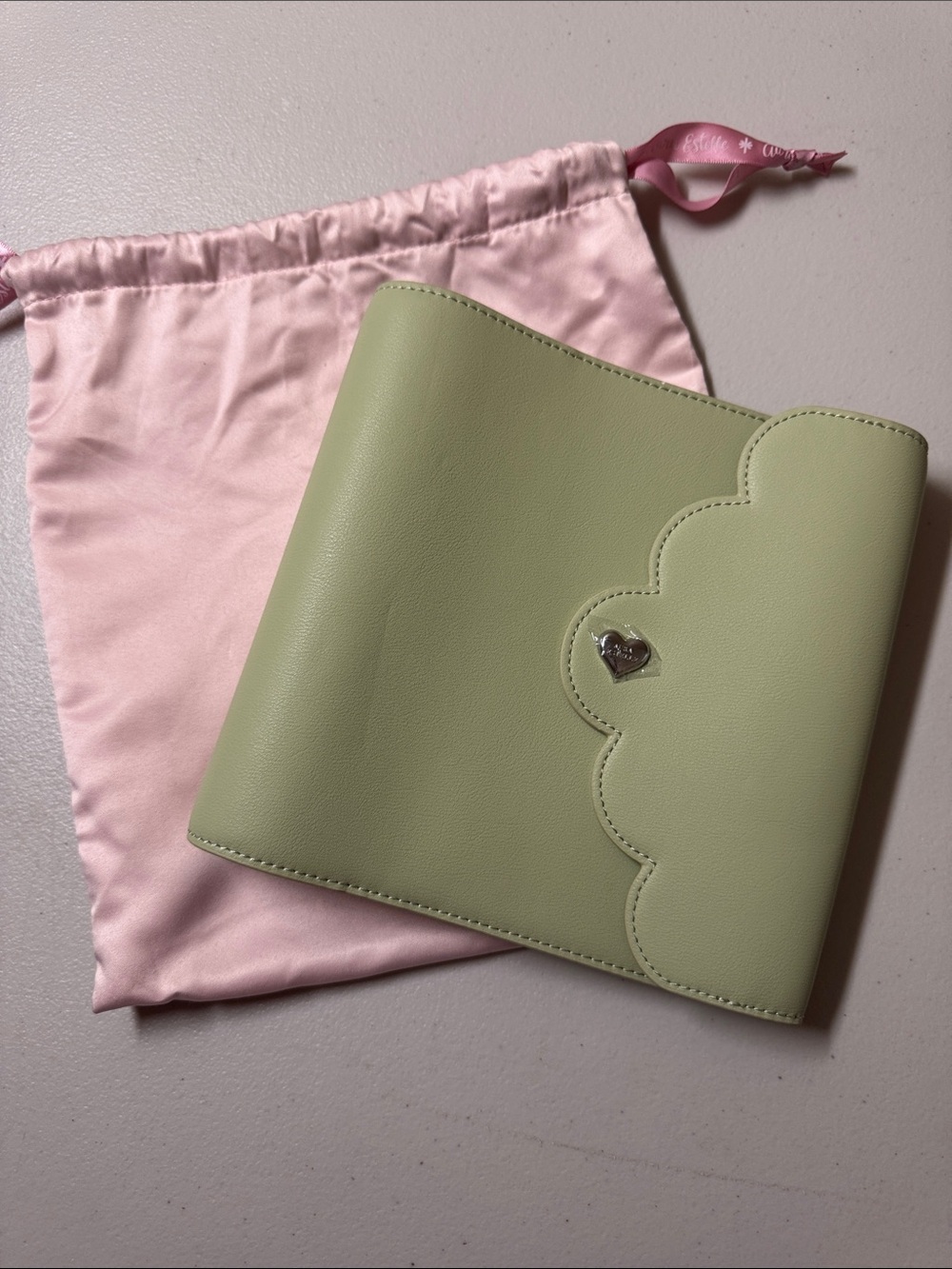 Aura Estelle planner folder